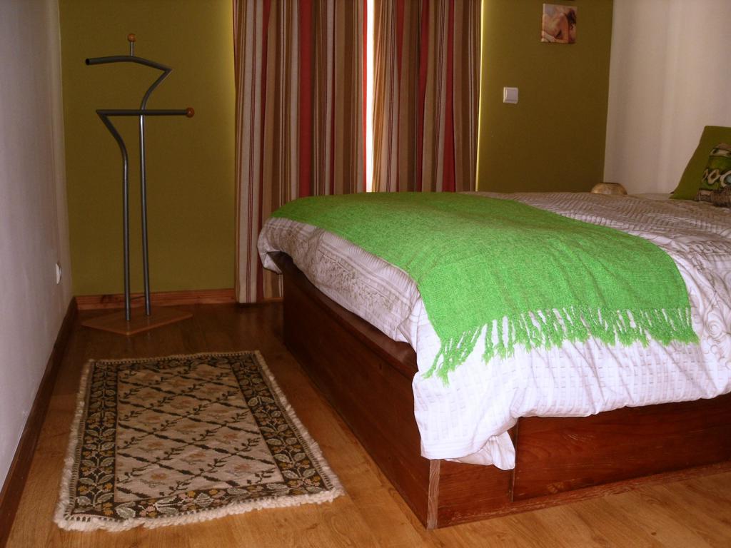 Apartamento Silveira ฟูร์นัส ภายนอก รูปภาพ